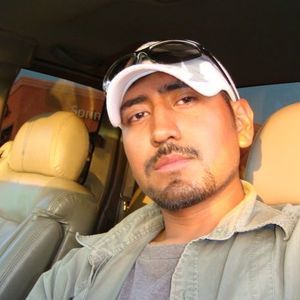 Meet your Posher, Luis f.